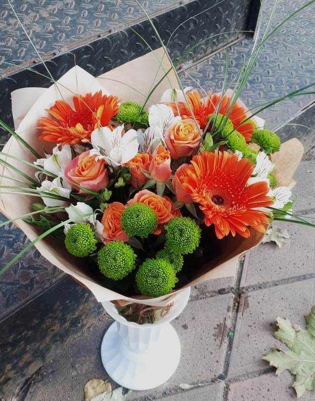 Букет цветов из: Герберы, Хризантемы, Альстромерии и Розы в Хрущево