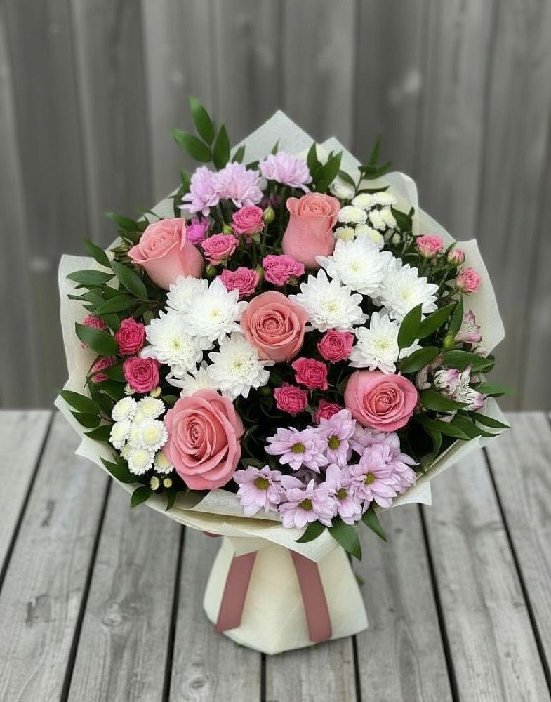 Букет цветов из: Альстромерии, Гвоздики, Розы и Хризантемы в Хрущево