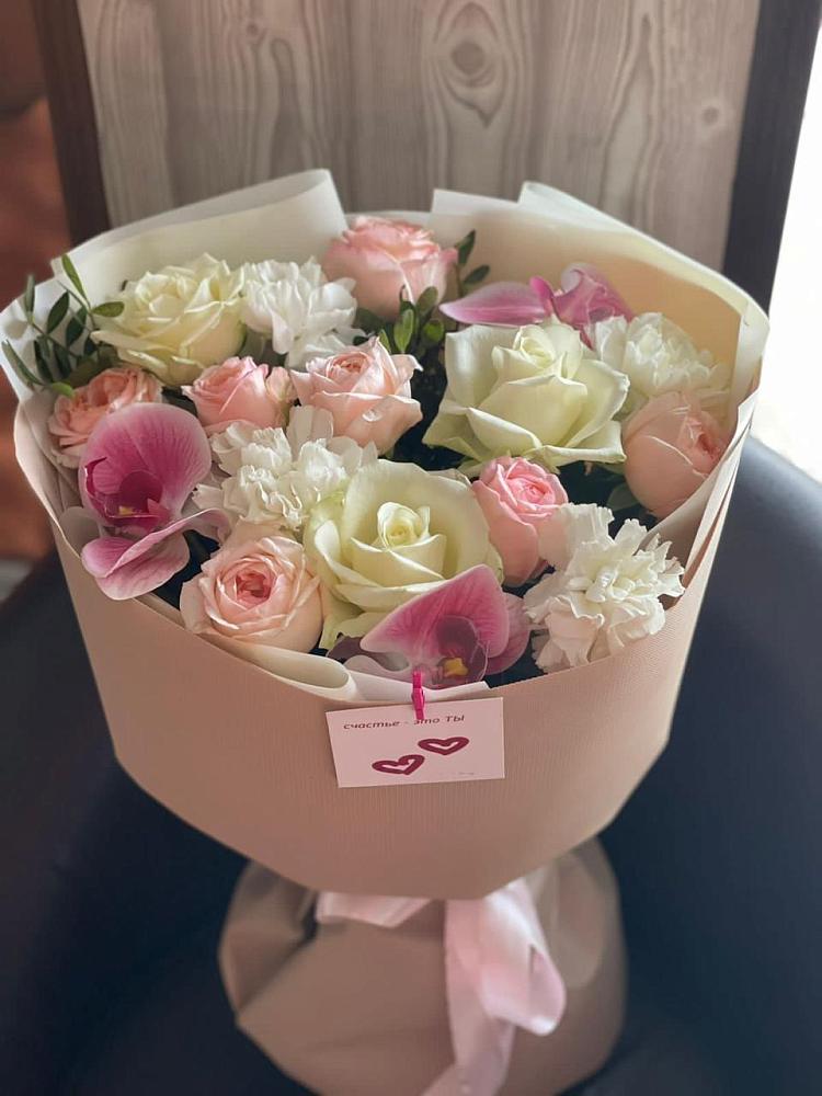 Букет цветов из: Орхидеи, Розы и Гвоздики в Хрущево