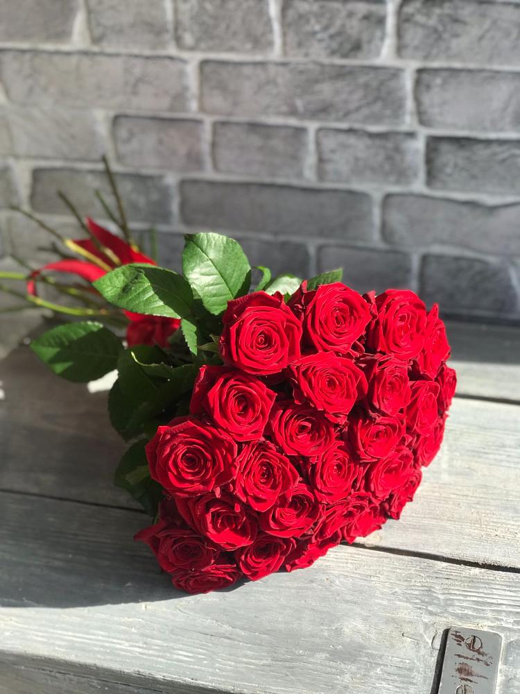 Букет Красные розы Фридом в Хрущево