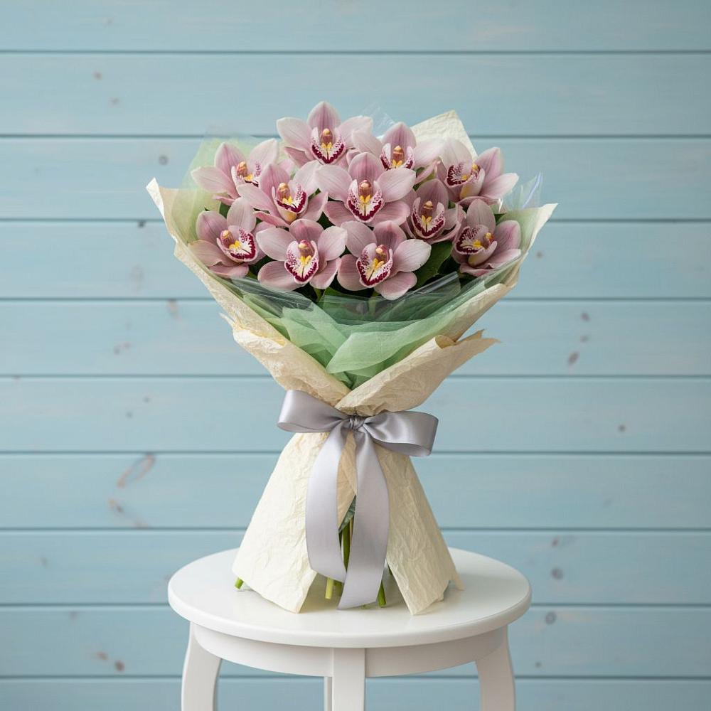 Букет цветов из: Орхидеи и Розы в Хрущево