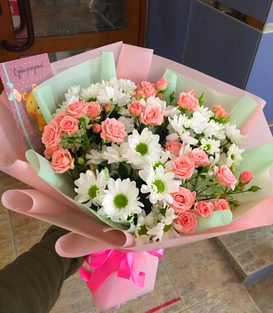 Букет цветов из: Розы и Хризантемы в Хрущево