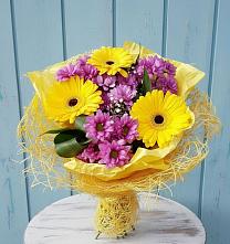 Букет цветов из:  Хризантемы и Герберы в Хрущево