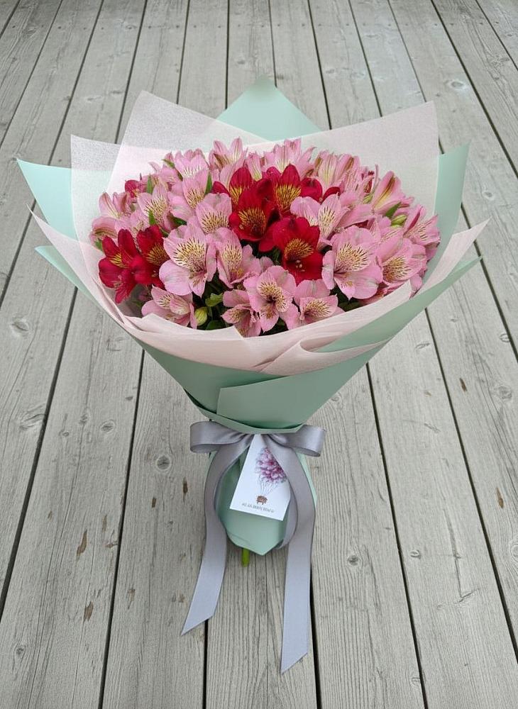 Букет цветов из: Альстромерии в Хрущево