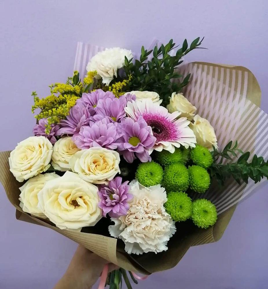 Букет цветов из: Хризантемы, Розы, Гвоздики и Герберы в Хрущево