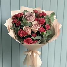 Букет цветов из:  Гвоздики и Розы #REPLACE_PRED# Хрущево